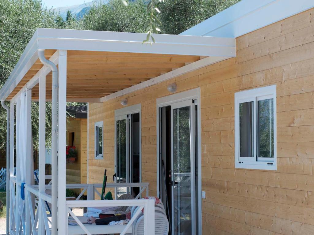 Aquacamp Hotel Brenzone sul Garda Bagian luar foto